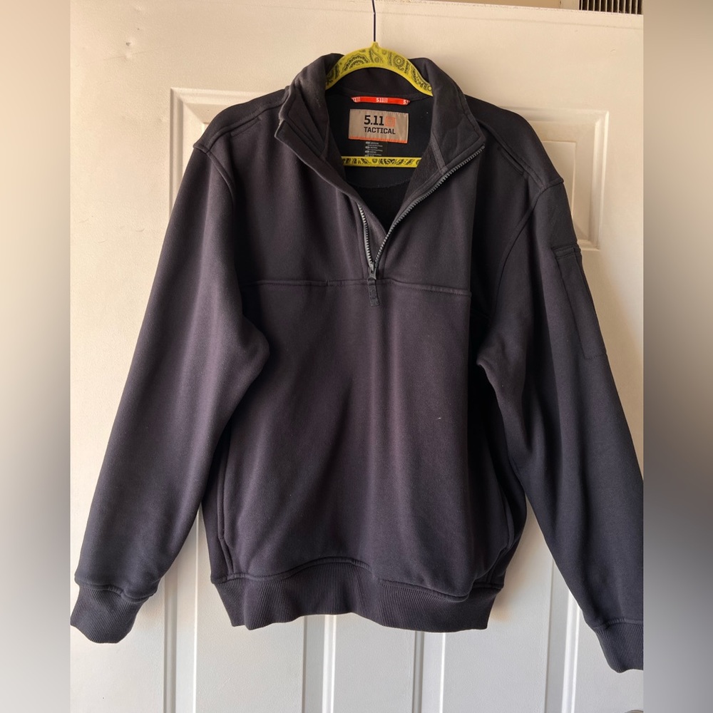 Navy blue 5.11 tactical 1/4 zip sweater